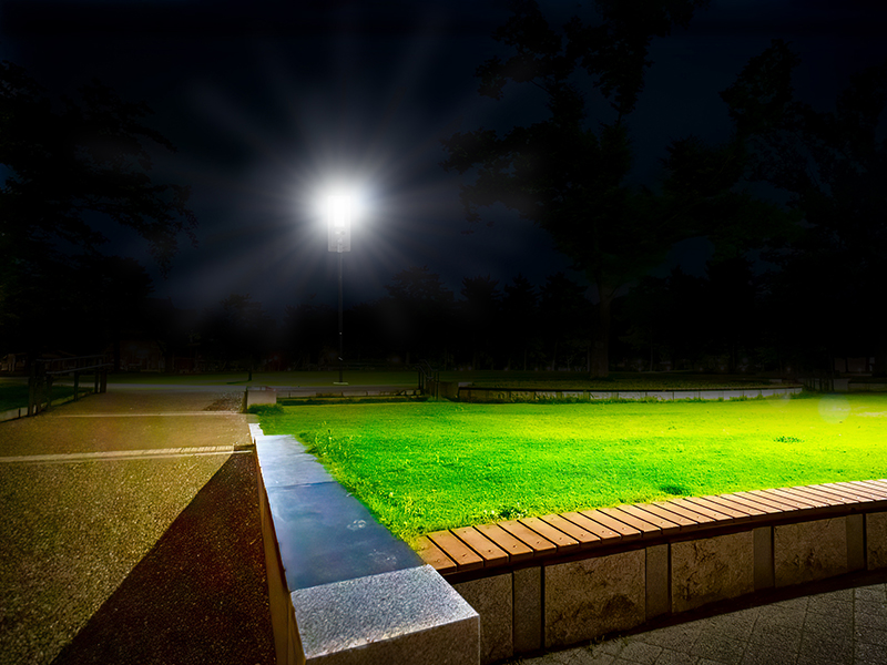 LEDソーラー蓄電式照明　THANKS R1